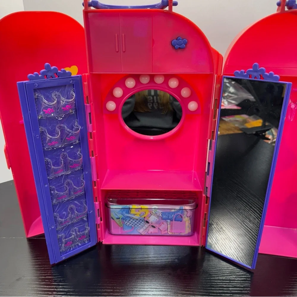 Barbie‎ Folding Closet with Vanity 2000